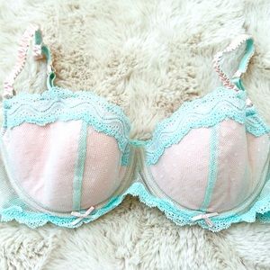 Elle Macpherson Green and Pink Bra 34C